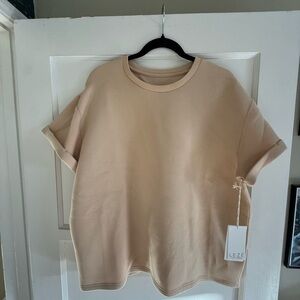 NWT Leze the Lazy Women's Cream Boxy Short-Sleeve Top